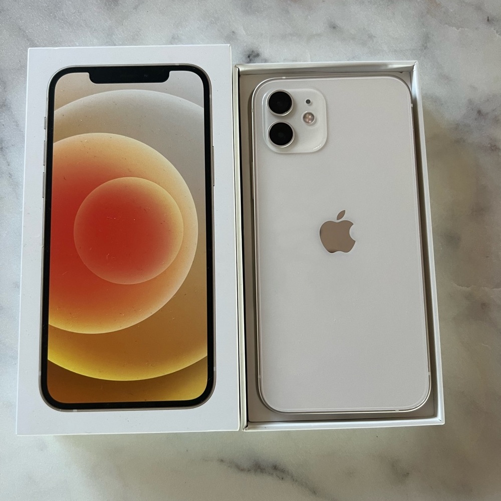 iPhone 12 white 64GB